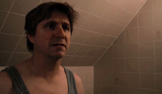 Stehen gelassene Frauen